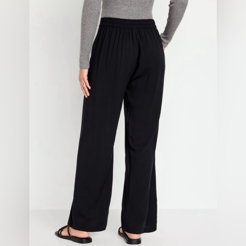NWT! Old Navy Black High-Waisted Playa Soft-Spun Wide-Leg Pants 🛝 - Picture 2 of 10